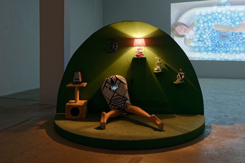 [EN DIRECT] Shana Moulton, Mood Swing à la Galerie Crèvecœur Paris