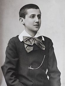 Le jeune Marcel à 15 ans en mars 1887, photographié par Paul Nadar
