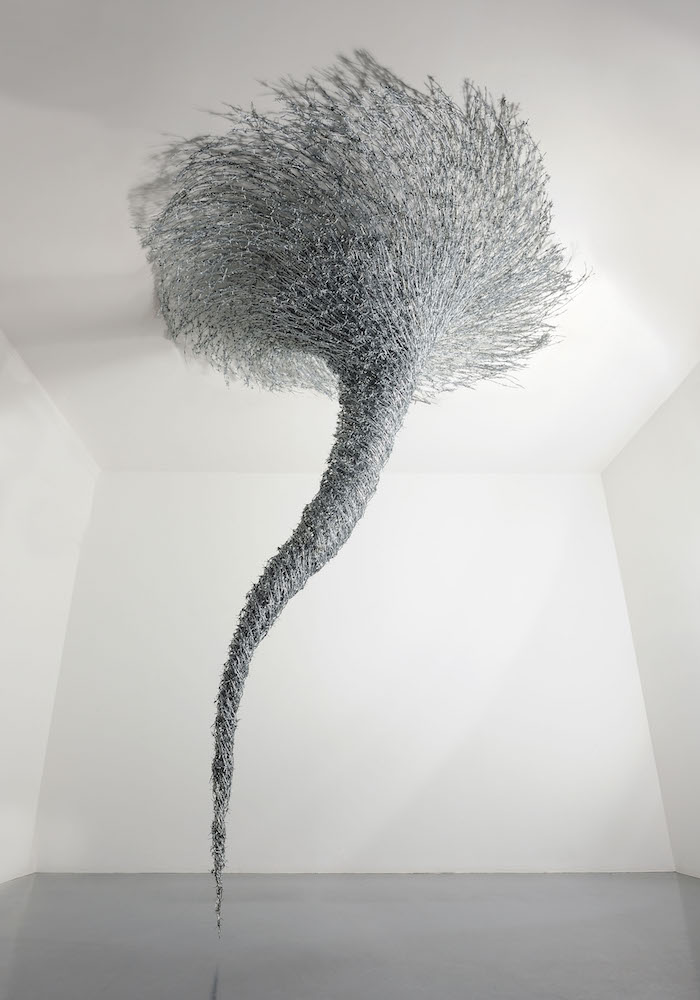 Abdul Rahman Katanani, Spirale, fil barbelé. Courtesy artiste et Galerie Magda Danysz.