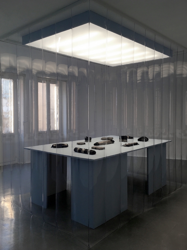Floryan Varennes, Fin’Amor 2018 Lance de joute en verre 270 cm x 40 cm Production Centre International de l’Art Verrier - Meisenthal 