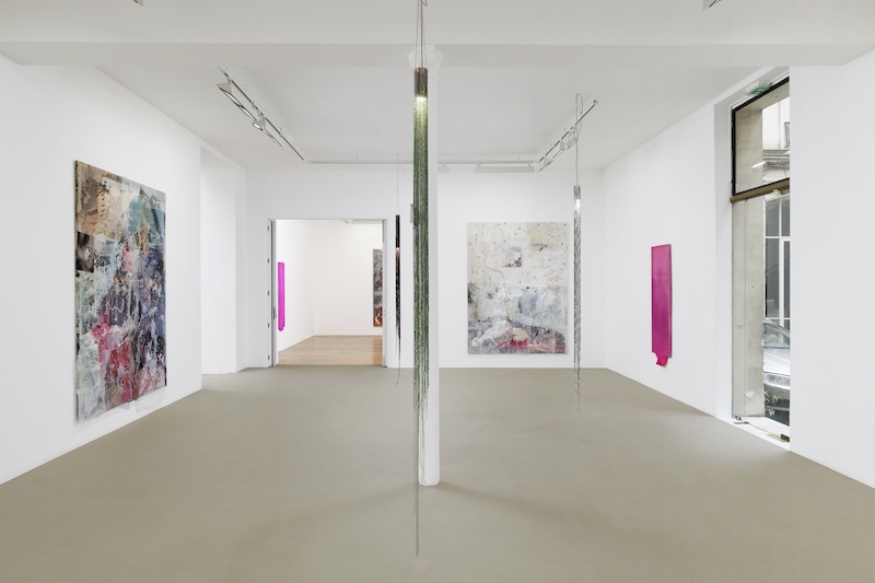 Mimosa Echard, Numbs, vue d’exposition, Galerie Chantal Crousel, 2021. Courtoisie de l'artiste et de la Galerie Chantal Crousel, Paris. Photo : Aurélien Mole.