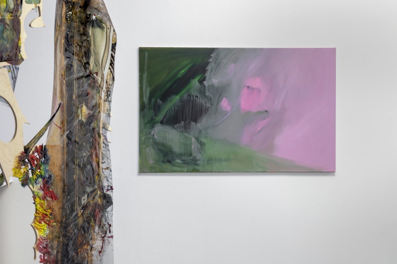 Petra Švecová, Eden, oil on canvas, 2021, exhibition Díra ve Stázi / Blasts Cries Laughter, Pragovka Gallery and The White Room, photo by Marcel Rozhoň