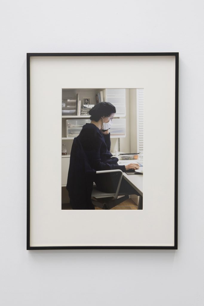Niklas Taleb, Dilan, 2021, Archival pigment print, Passepartout, lacquered tulipwood frame, 48 × 63 × 2,8 cm, Courtesy Edouard Montassut, Paris