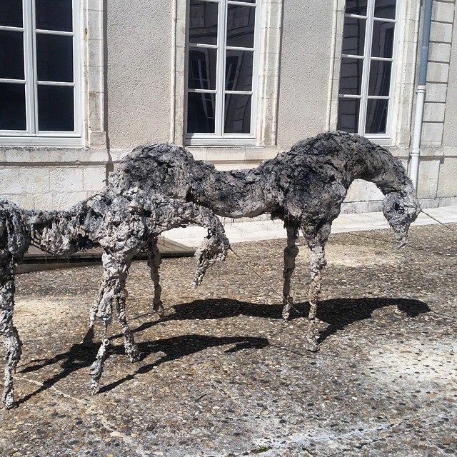 Lionel Sabatté, Unicorn, Échafaudages sur le ressac, La Rochelle 2015
