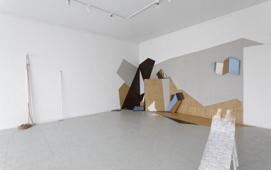 À l’équilibre - Marion Bénard, Cécile Chaput, Romain Métivier - École et Espace d'art contemporain Camille Lambert