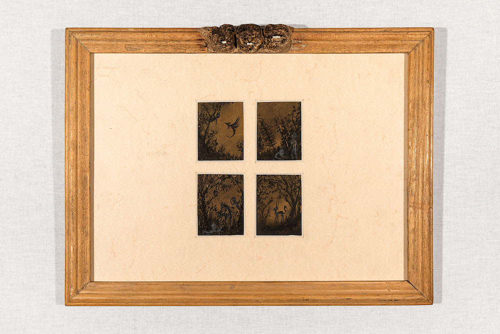 PEYBAK Sans Titre 2018 Encre et fusain sur papier, cadre en bois, coquillage 24,5 x 33 cm Courtesy Galerie GP & N Vallois, Paris