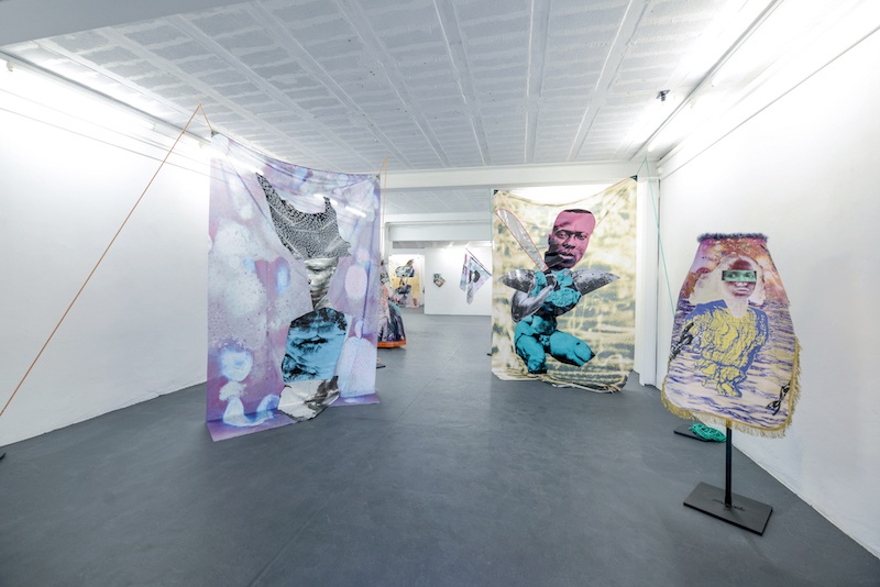 Exposition Bal Violon (vue de l’exposition), Raphaël Barontini, Espace 29 (Bordeaux), 15 novembre au 30 novembre 2019, curateur : Pierre-Antoine Irasque. © Yiyang Wang.