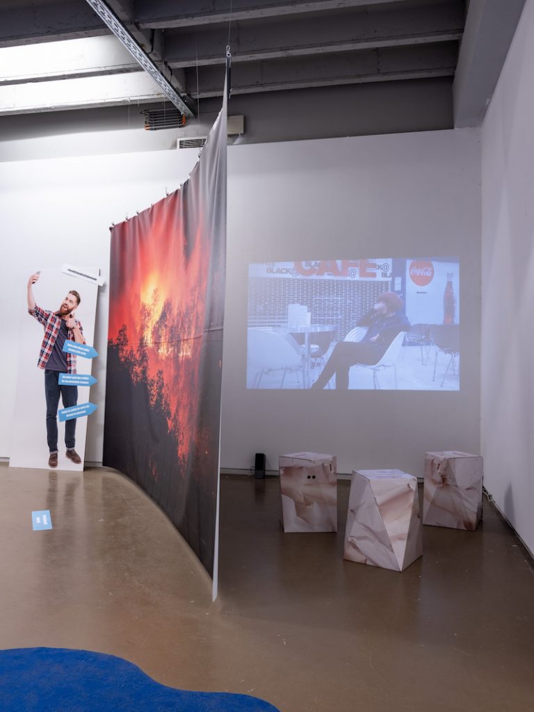 Clara Thomine - Vue d'exposition L'anticipation d'un futur, Espace Vanderborght, Bruxelles - Photo Pierre Toussaint & Vincent Everarts