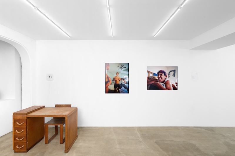 Danser sur les traces - Prix Utopi·e, exhibition view with Naëlle Dariya and Elijah Ndoumbe, Sans titre, Paris